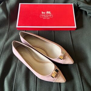 Coach "Wynter" flats in blush leather, patent toe caps, gold bows, size 8.5